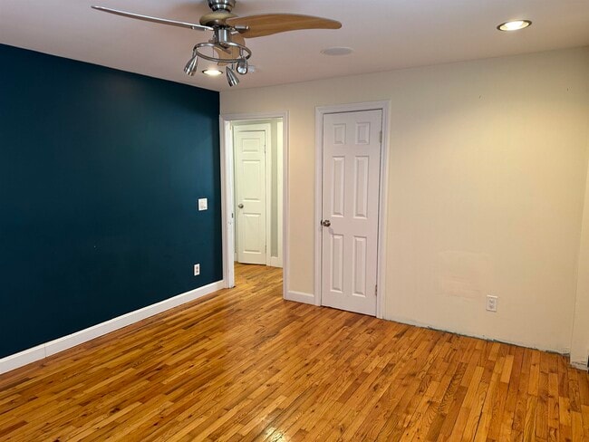 Building Photo - 15 Goen Rd