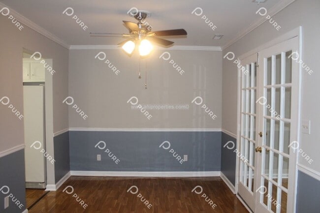 Building Photo - 2817 Wynterhall Rd SE