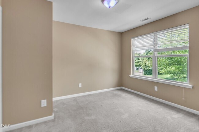 Building Photo - 211 Westgrove Ct