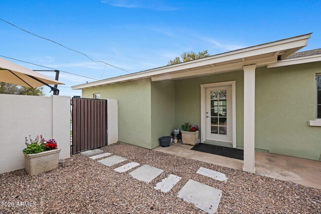 Building Photo - 3621 N Kachina Ln