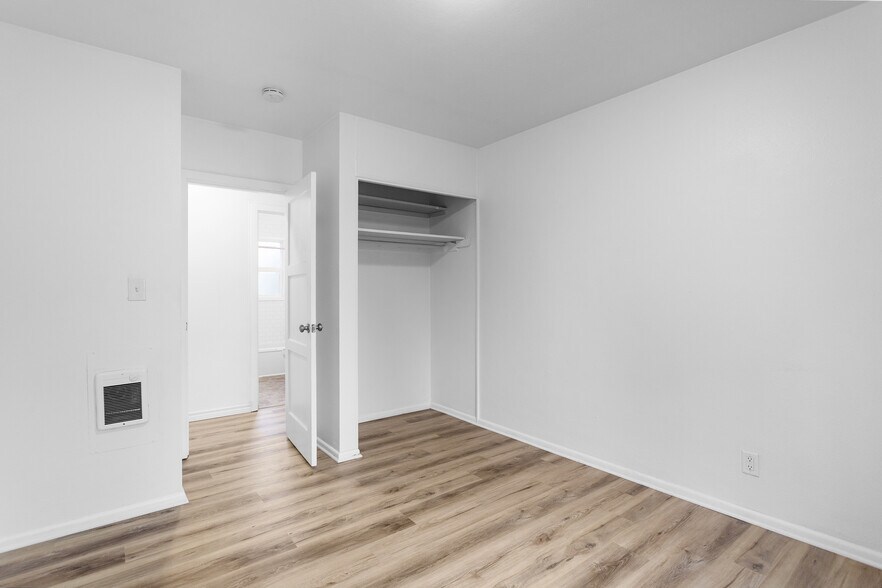 Building Photo - 2811 Watson Ave