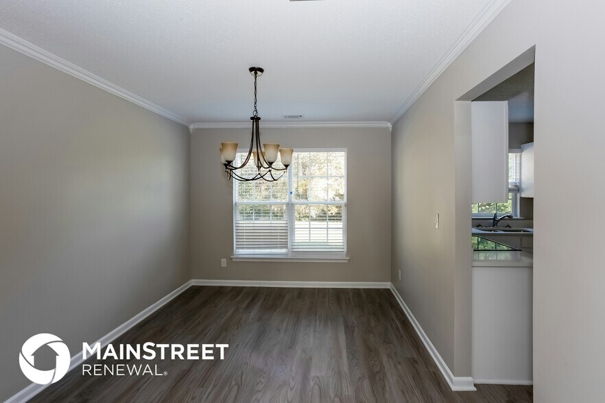 Building Photo - 9322 Arbor Creek Dr