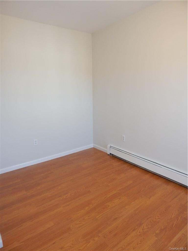 Building Photo - 5 John St