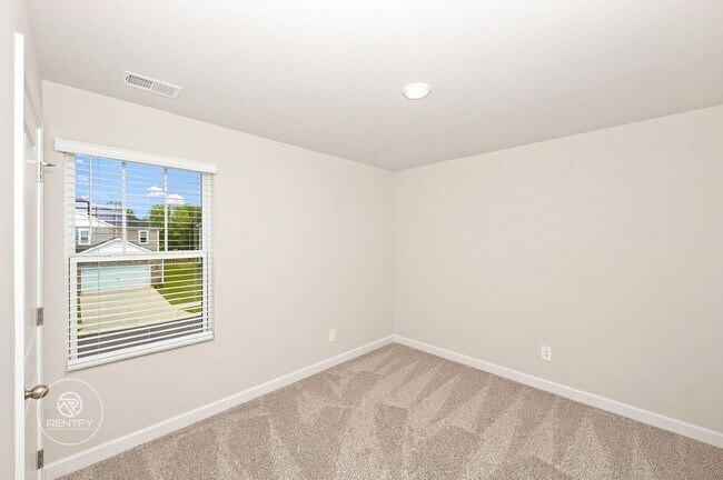 Building Photo - 161 Shepherds Lndg Dr