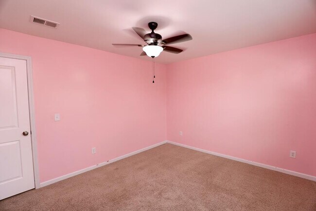 Building Photo - 1769 Ruger Dr