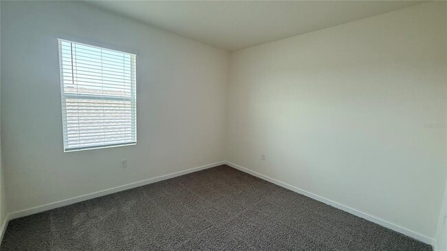 Building Photo - 2066 Walnut Crk Dr