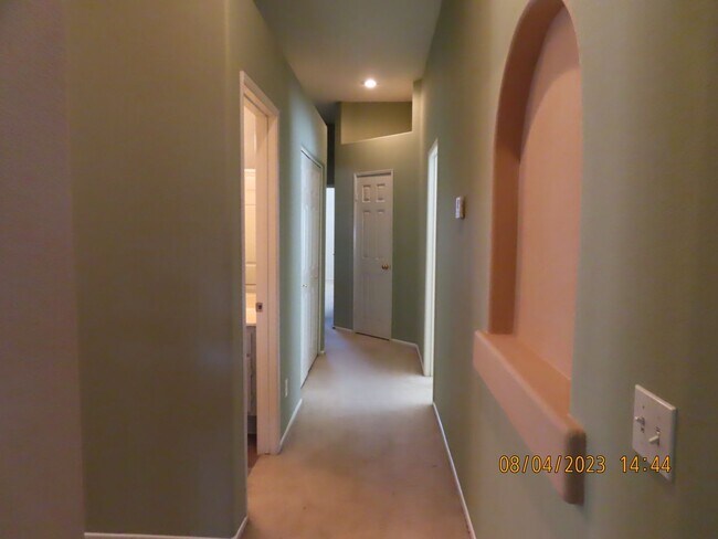 Building Photo - 35467 Marsh Ln