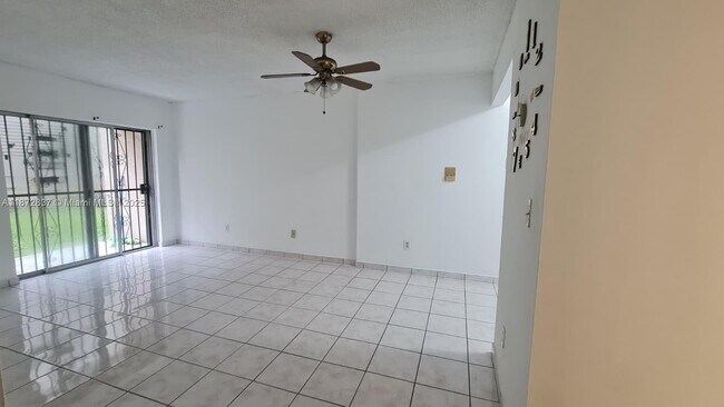 Building Photo - 3640 NW 9th St