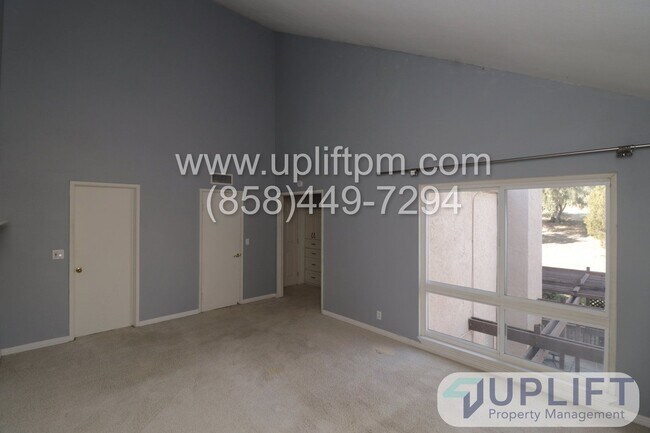Building Photo - 23668 Country Villa Rd