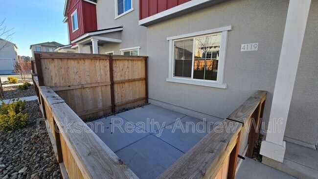 Building Photo - 4119 Scenic Dr