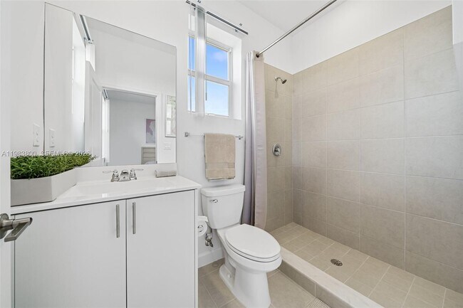 Building Photo - 33762 SW 194th Pl