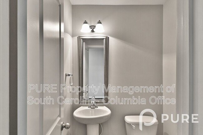 Building Photo - 340 Longfellows Ln