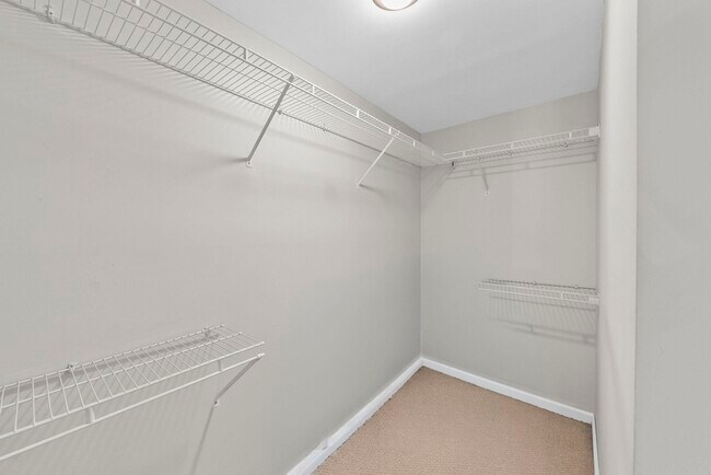 Building Photo - 311 10th St