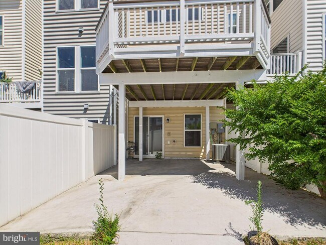 Building Photo - 42677 Redeemer Terrace