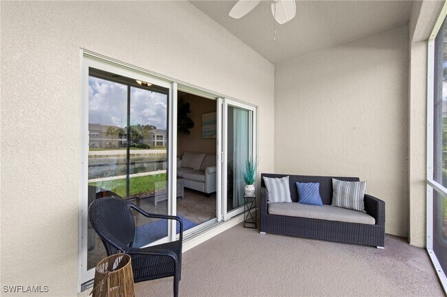 Building Photo - 12141 Summergate Cir