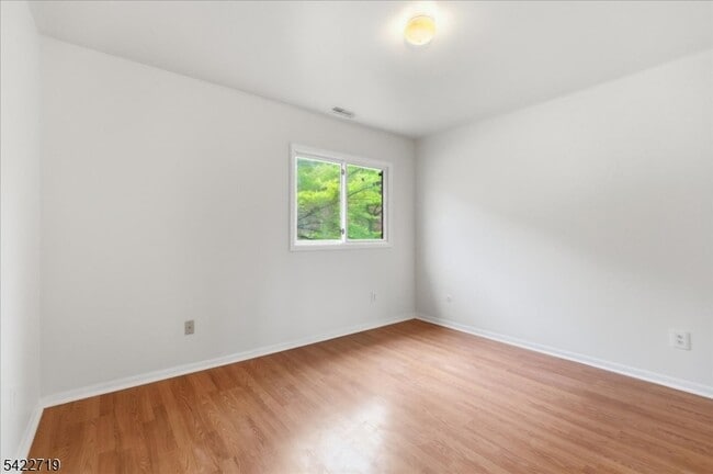 Building Photo - 8 Augusta Dr