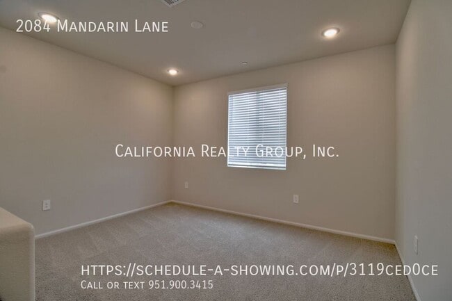 Building Photo - 2084 Mandarin Ln