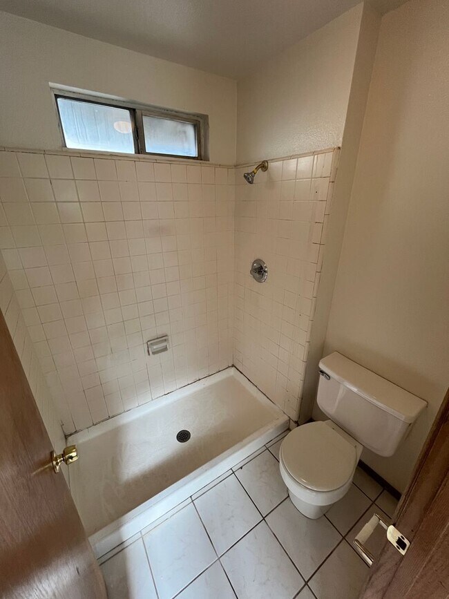 Building Photo - Gorgeous 3 Bedroom Home Coming Soon!!!