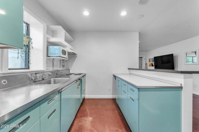 Building Photo - 2209 N 23rd St