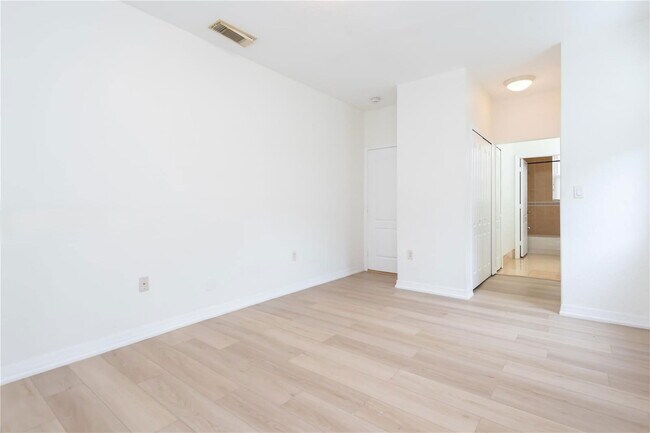 Building Photo - 2398 SW 132nd Terrace