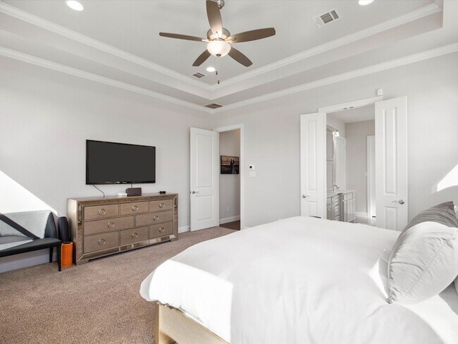 Building Photo - 2419 Portwood Way