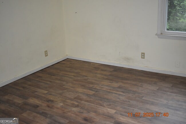 Building Photo - 4517 Greenfields Rd