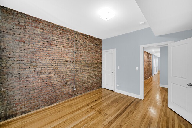 Building Photo - 6024 S Eberhart Ave