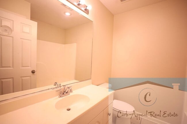 Building Photo - 3704 Keely Dr