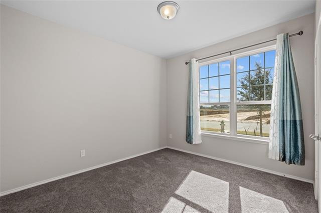 Building Photo - 10049 Adams Ln