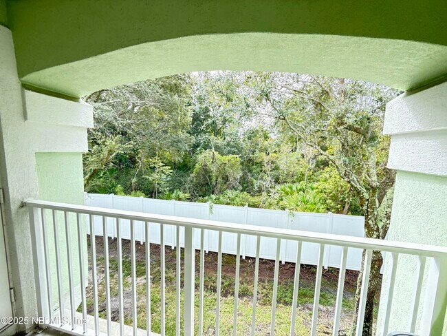 Building Photo - 13832 Herons Landing Way