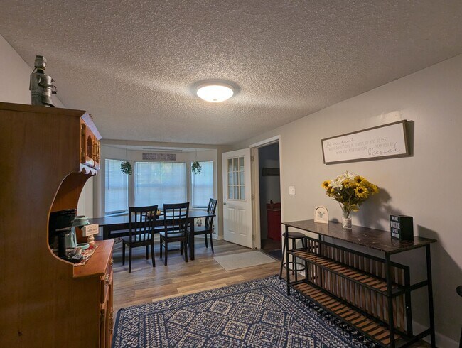 Building Photo - Lakefront Living on Little Lake Geneva – Main Home + Private In-Law Suite!