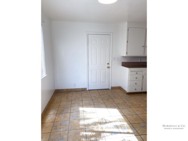 Building Photo - Rohnert Park! Charming 3-Bedroom, 2-Bath H...