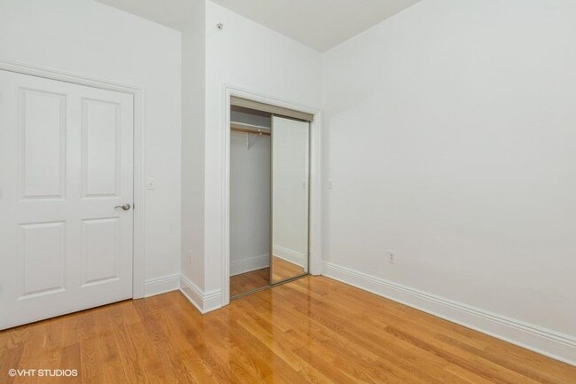 Building Photo - 809-815 22nd St