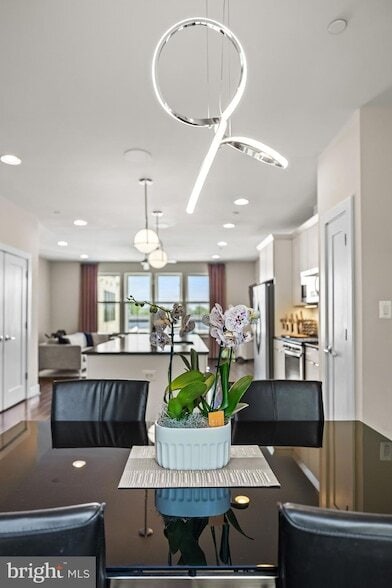 Building Photo - 1600 Beason St