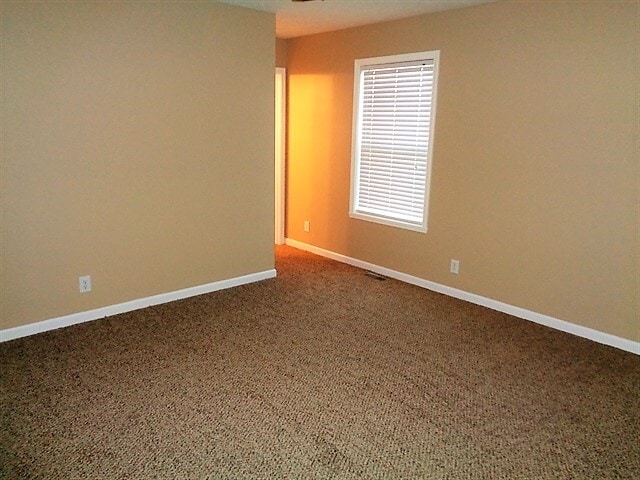 Building Photo - 1226 Burr Oak Ct