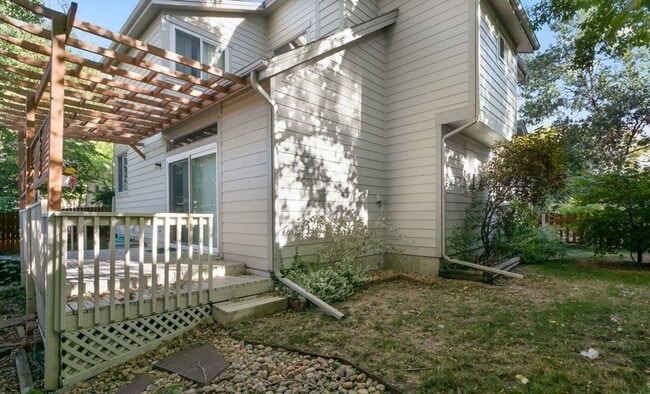 Building Photo - Available now! North Boulder home on Cul-de-Sac!