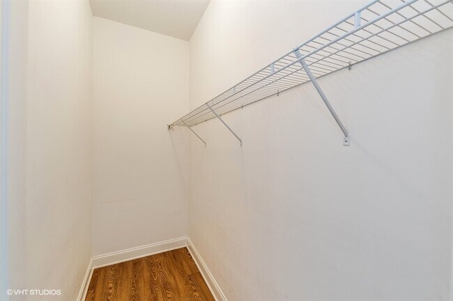 Building Photo - 3884 Wehrman Ave