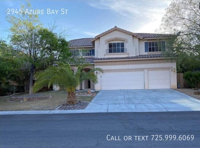 Building Photo - Spacious 3700 sq ft home. Pool/close to strip