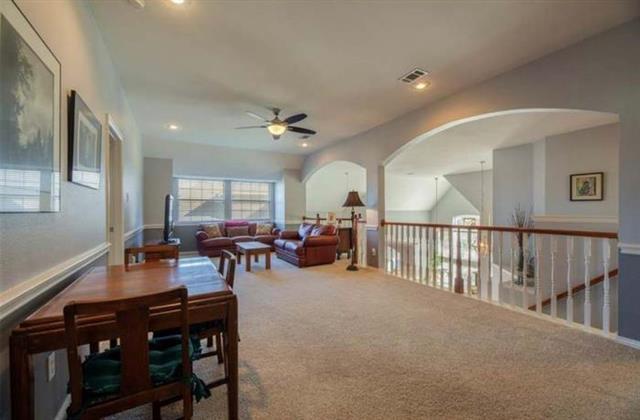 Building Photo - 892 Brentwood Dr