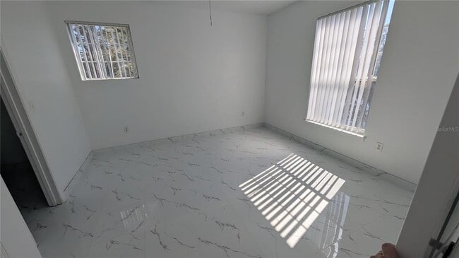 Building Photo - 3702 Palm Desert Ln