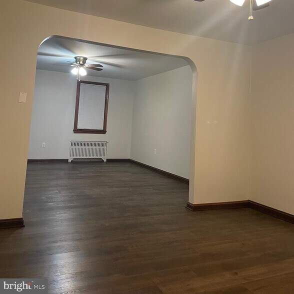 Dining Room - 420 Washington Ave