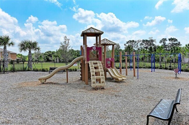 Building Photo - 11665 Rolling Green Dr