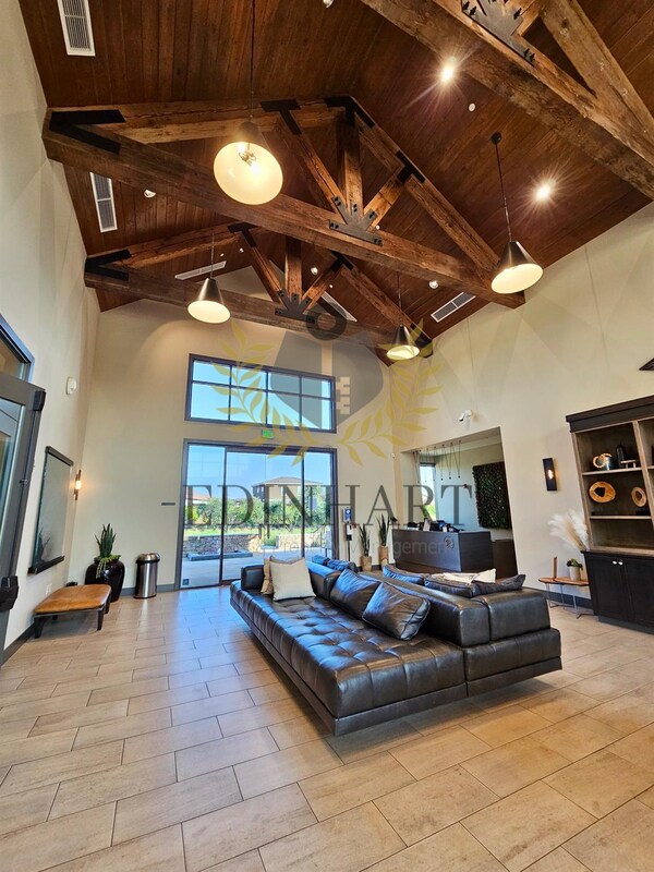 Building Photo - 531 Meridian Ave