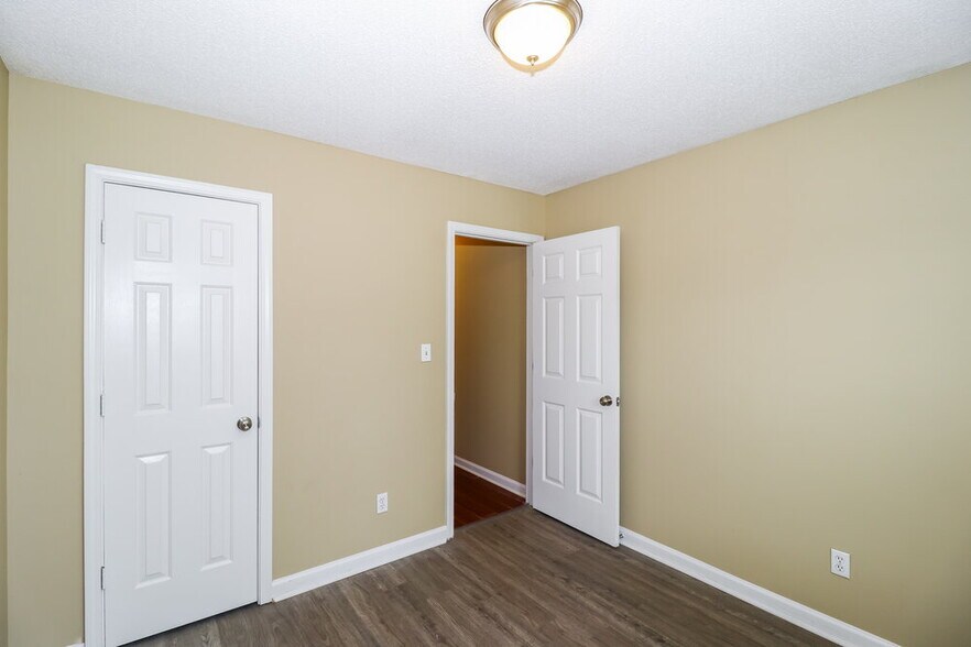 Building Photo - 2753 Virginia Woods Pl