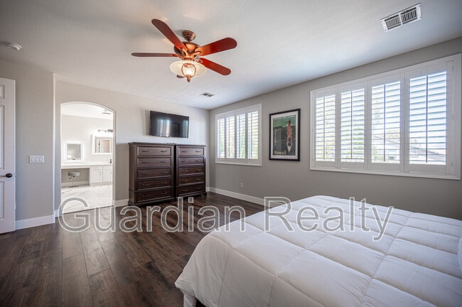 Building Photo - 11112 Pine Greens Ct