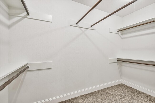 Building Photo - 23203 Pennsgrove Rd