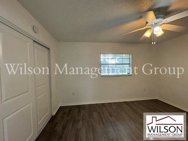 Building Photo - 2210 Musselwhite Ave