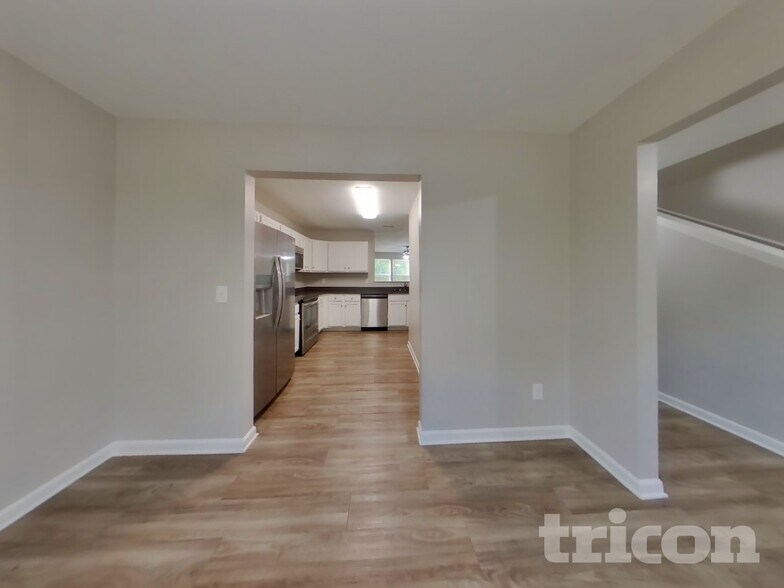 Building Photo - 1408 Logan Patrick Court