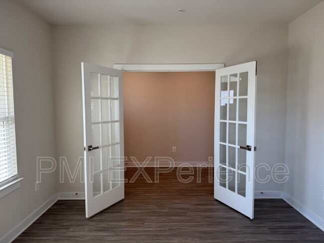 Building Photo - 2609 Skeeter Ct