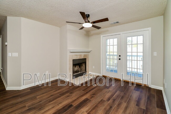 Building Photo - 100 Kensington Blvd